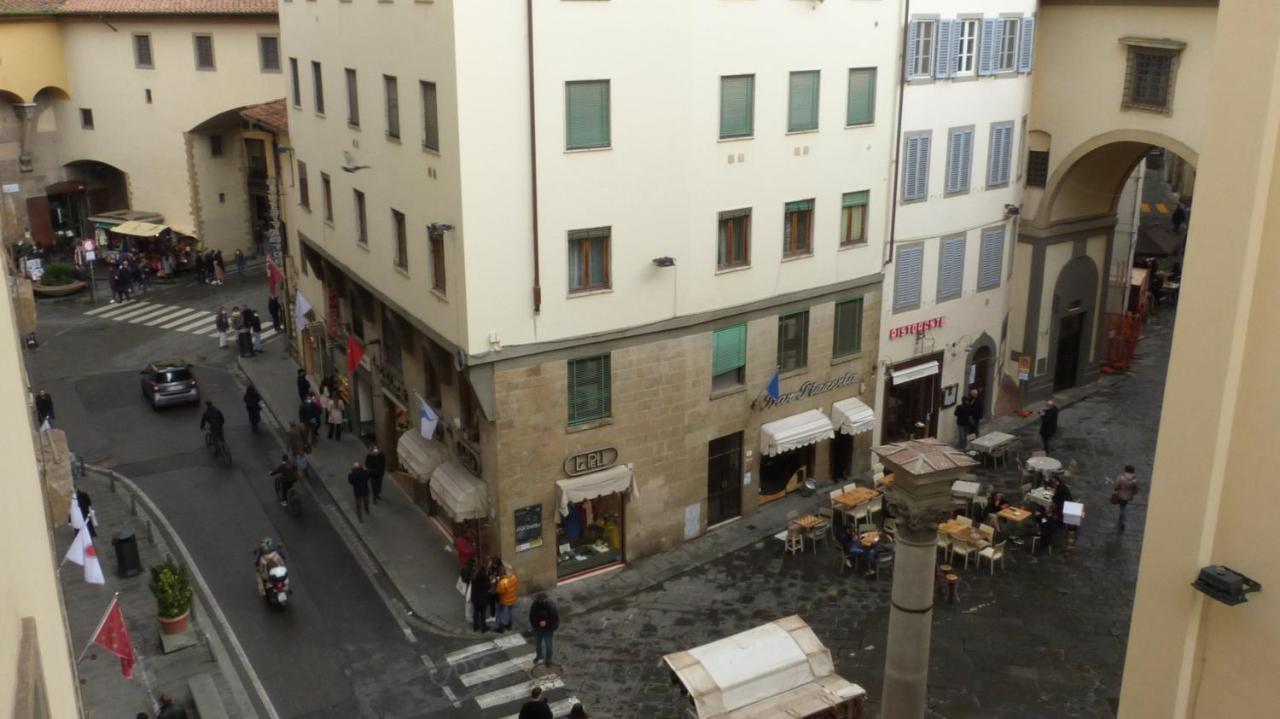 Sottopontevecchio Florencia Exterior foto